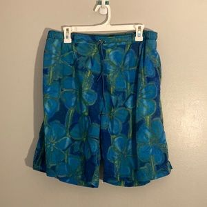BNWT Perry Ellis swim trunks
